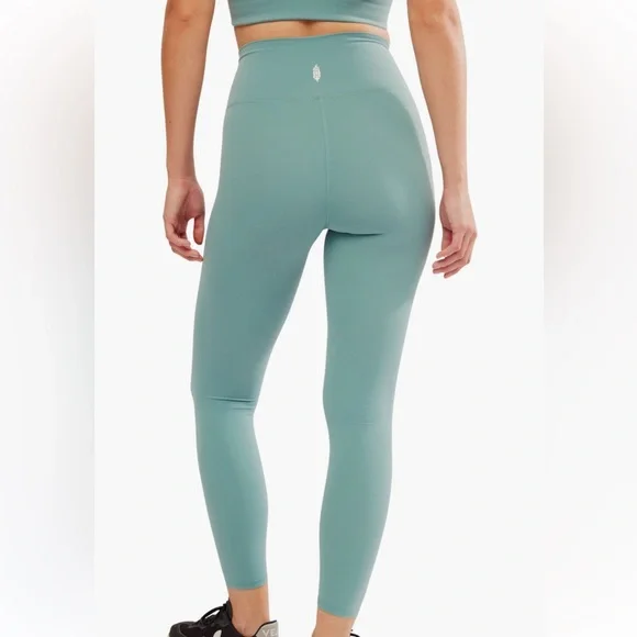 NWT Free People FP Movement Never Better High Rise Leggings Eucalyptus Size L - Picture 6 of 9